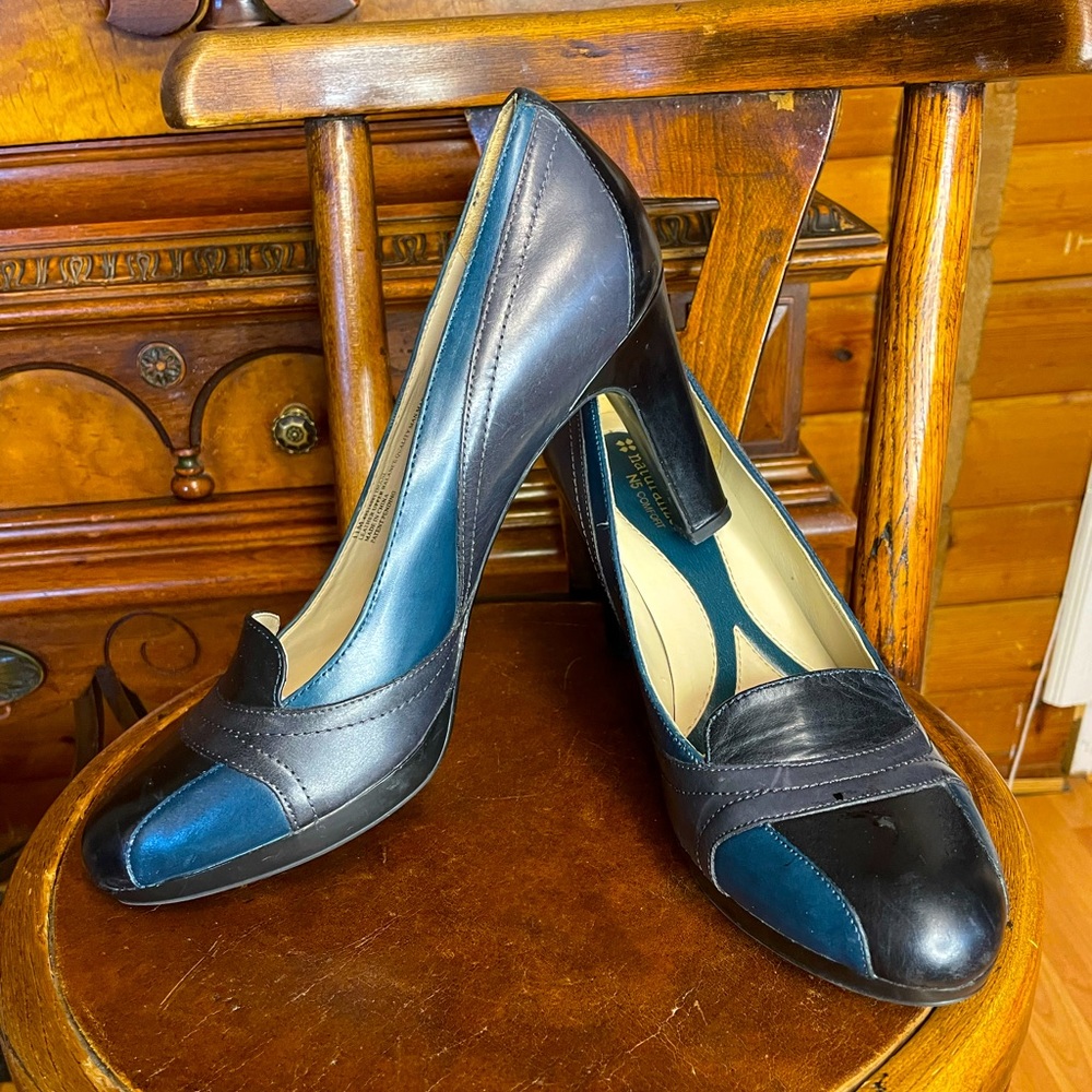Naturalizer Platform Pumps - Picture 2 of 14